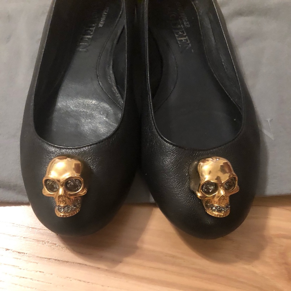 Alexander McQueen Skull leather flats - Picture 3 of 9